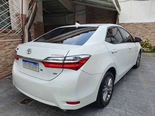 Toyota Corolla Xei 1.8 6m/t