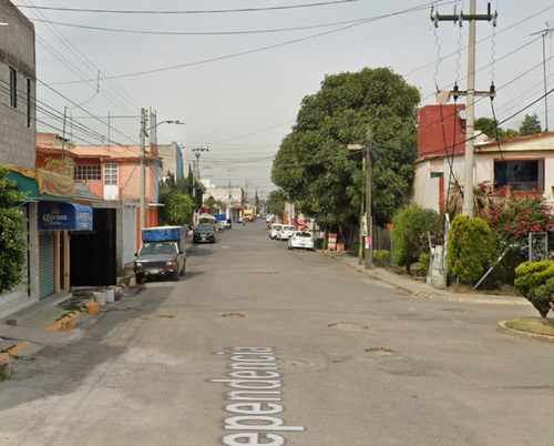 Sk01- Casa En Remate Bancario En C. Cerez, Rinconada Coacalco, San Francisco Coacalco. (65% Debajo De Sui Valor Comercia,)