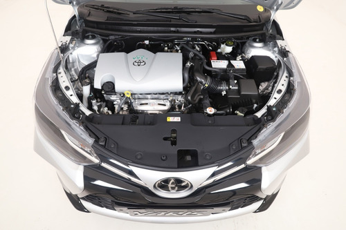 Imagen 9 de 25 de Toyota Yaris 1.5 S Cvt 5p 2022 0km