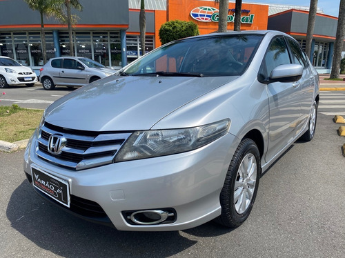 Imagem 1 de 15 de Honda City 1.5 Lx 16v 2013