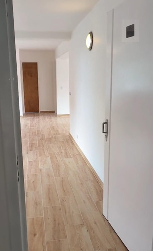 Vendo Excelente Apartamento En Urb. Miravila De 94 Mts2 Documentos De Propiedad Y Demás Solicitados Por El Registro Al Día Solo Para Firmar.