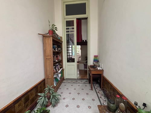 Apartamento De 3 Dormitorios En Ubicación Estratégica Centro De Montevideo