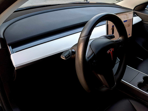 Tesla Model 3 Dash Wrap Fibra Carbono Blanca