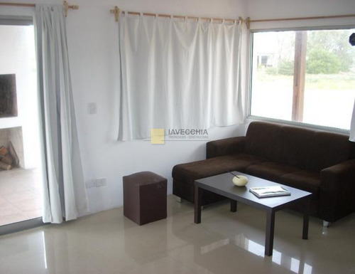 Imagen 6 de 9 de Venta De Casa De 2 Dormitorios En Balneario Buenos Aires