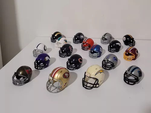 NFL: Coleção de troféu, capacetes, camisa em loja de Curitiba