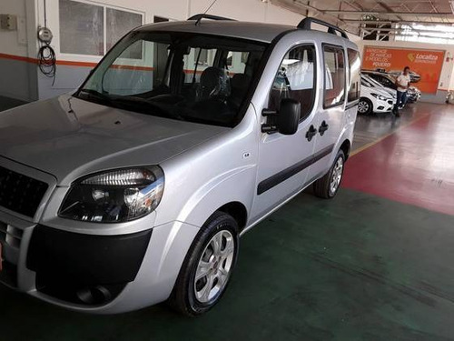 Imagem 1 de 10 de Fiat Doblò 1.8 Mpi Essence 7l 16v Flex 4p Manual