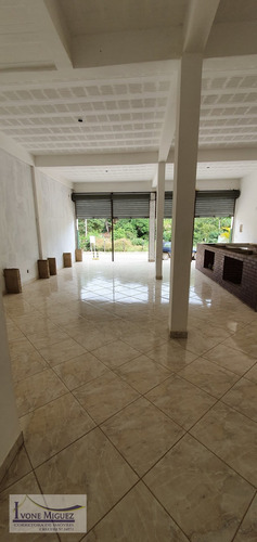 Imagem 4 de 7 de Loja/salão Em Maravilha - Paty Do Alferes - 2590