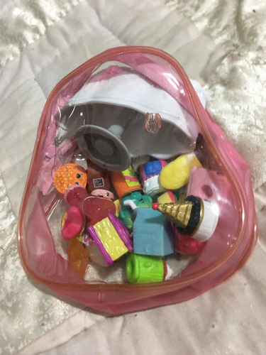Shopkins Set De 25 Personajes Y Accesorios (Usado)