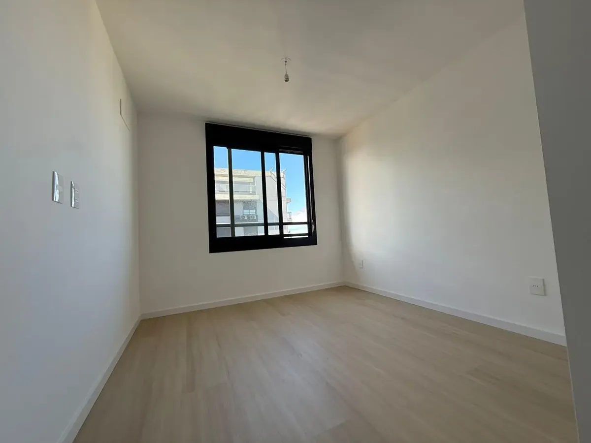 Alquiler Apartamento Un Dormitorio Con Garaje Y Terraza En Malvín - Estrellas De Malvín #1903 - Campiglia · Foto 4