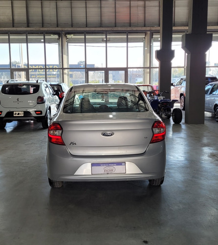 Imagen 5 de 17 de Impecable Ford Ka Sedan 1.5 Se Año 2017 Con Solo 85.000 Km