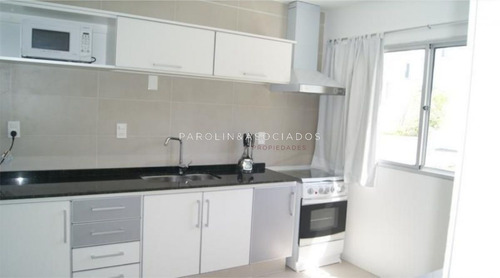 Imagen 5 de 10 de Venta De Apartamento 3 Dormitorios En Montoya.