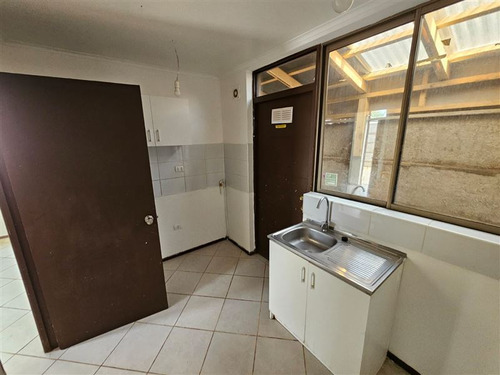 Casa En Arriendo De 4 Dorm. En Talca