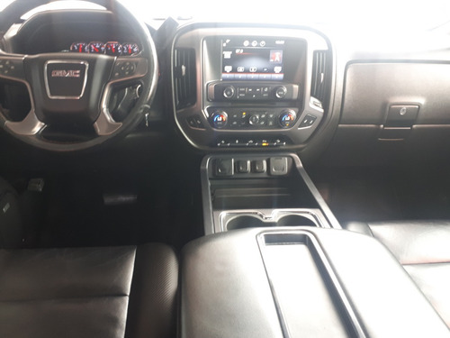 Imagen 8 de 15 de Impecable Gmc Sierra All Terrain 4x4 2015