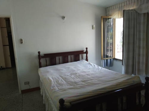 Imagen 9 de 13 de Casa En Jardín Levante Puerto Ordaz