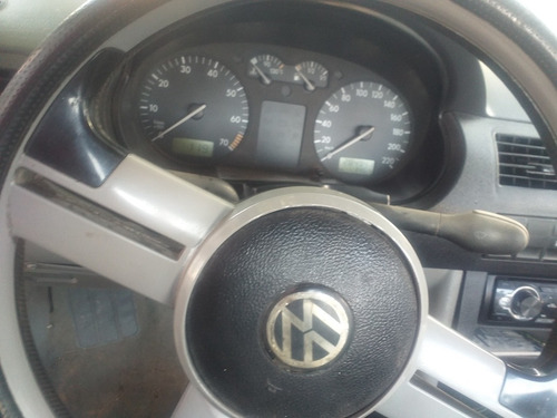Imagem 11 de 14 de Volkswagen Saveiro 2000 1.6 Base 2p