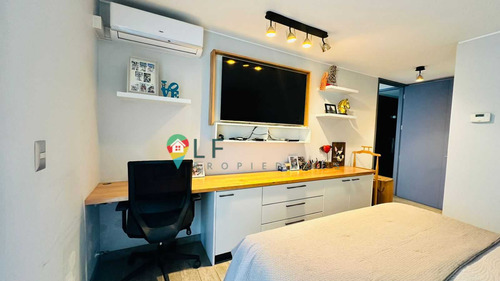 Moderno, Comodos Espacios, Residencial (81791)
