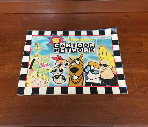 Album De Figuritas Cartoon Network Con 43 Figuritas De 195 (Usado)