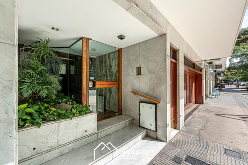 Luminoso Departamento De 4 Ambientes Refaccionado A Nuevo