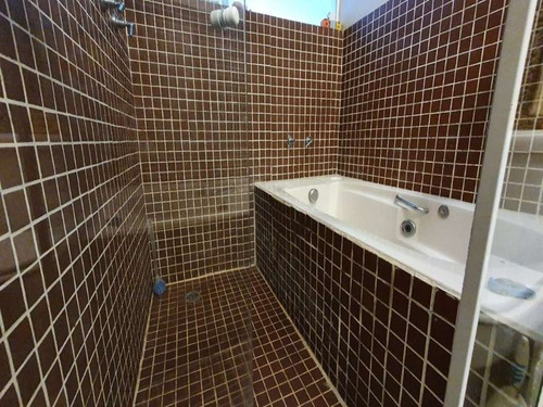 Imagem 22 de 22 de ? - Imóvel De 3 Andares, Sendo Os Quartos Nos Andares De Cima E O Restante Da Casa Todo Integrado, Com Muito Vidro E Área Verde. Para Quem Gosta De P - Ca00893 - 70295346