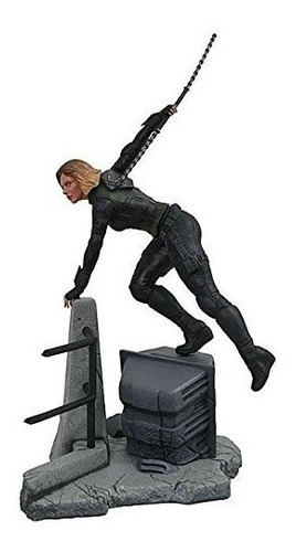 Imagem 3 de 4 de Estatueta Black Widow Avengers Diamond Select Gallery