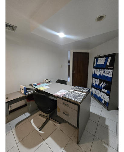 Cubículos En Alquiler, Centro Andrés Bello, Maracay.