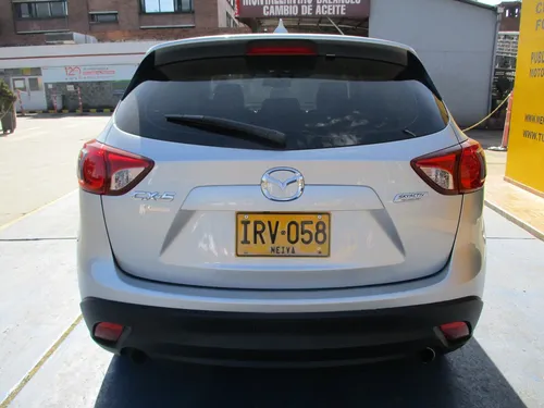 Mazda CX-5 TOURING 4X2 2000CC AT AA