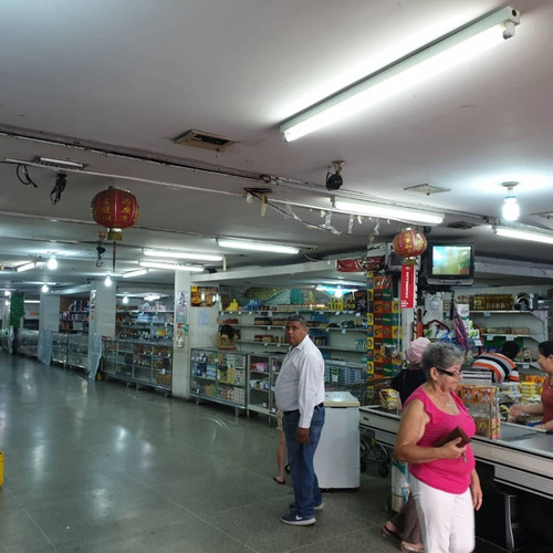 Imagen 3 de 5 de Venta Local 1015 M2 Centro Maturin Financiamiento