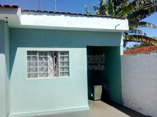 Imagem 1 de 6 de Venda De Casas / Padrão Na Cidade De Araraquara 9049