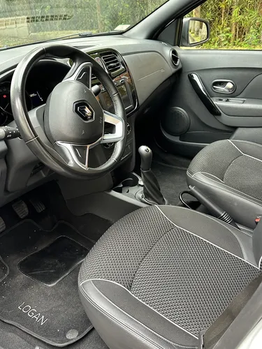 Renault Logan 1.6 Zen