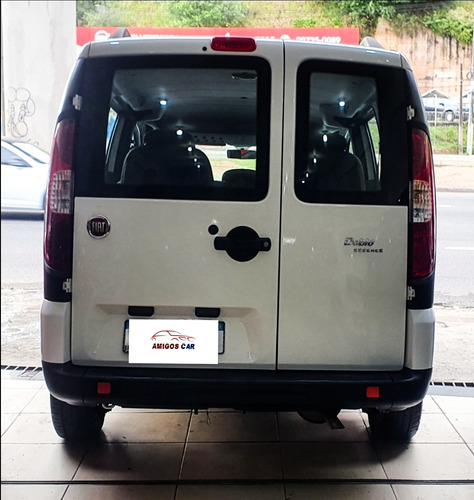 Imagem 4 de 8 de Fiat Doblo 2019 1.8 16v Essence 7l Flex 5p