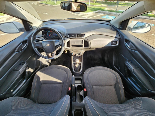 Chevrolet Onix 1.0 MPFI LT 8V FLEX 4P MANUAL