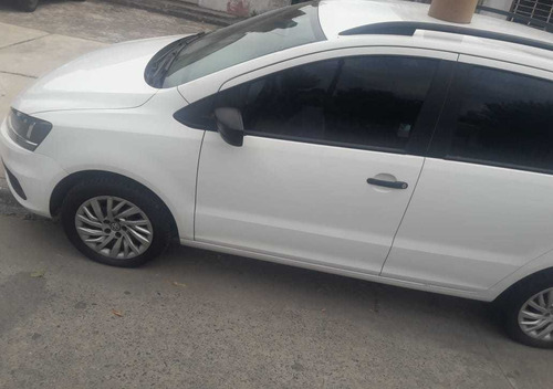 Volkswagen Suran 1.6 Comfortline 101cv 2016