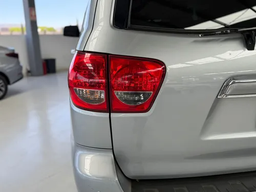 Toyota Sequoia 5.7 Platinum At