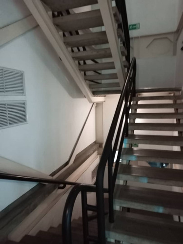 Oportunidad Edificio Comercial Prados Del Este