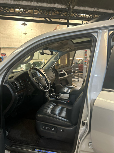 Toyota Land Cruiser 4.5 Td 200 Vx 265cv At W/floormat