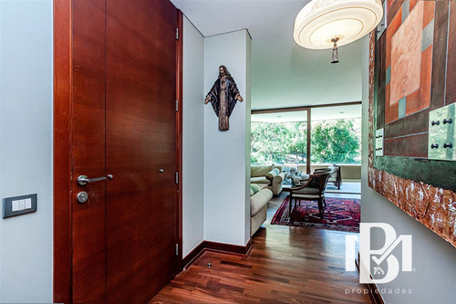 Departamento En Venta De 3 Dorm. Mas Estar En Lo Barnechea