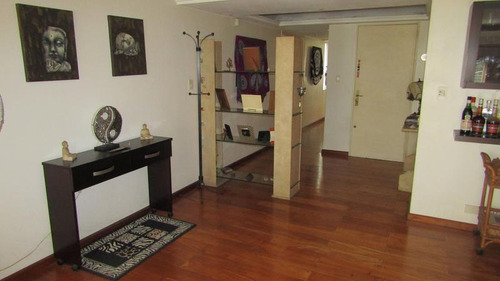 Imagen 1 de 16 de Señorial Semi Piso Frente A La Plaza Conesa - Venta Directa!!!