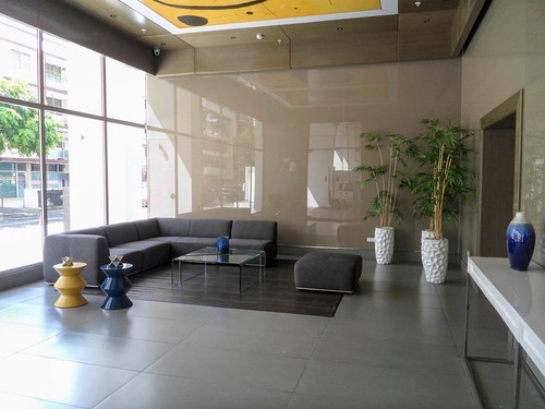 Imagen 2 de 14 de Venta De Apartamento De 91 M2 En Miró, El Cangrejo 20-12470