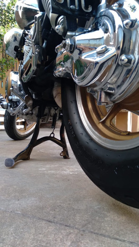 Moto Yamaha Virago 1100