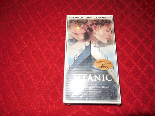 Película Vhs Titanic Leonardo Dicaprio Sellada 