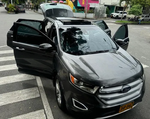 Ford Edge 3.5 Titanium
