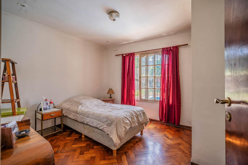 Casa En Venta De 3 Dormitorios Con Pileta En Ciudad Evita