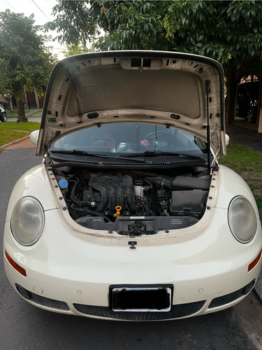 Volkswagen New Beetle 2.0 Luxury