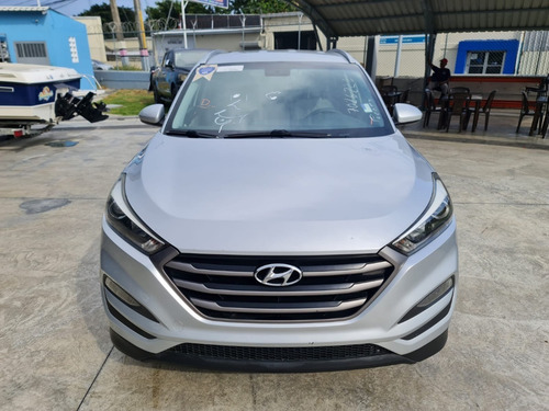 Imagen 2 de 14 de Hyundai Tucson Se