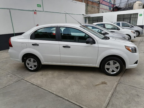 Imagen 2 de 15 de Chevrolet Aveo Ls Trans. Manual 5 Vel. A/ac. Dir. Hid. 2017