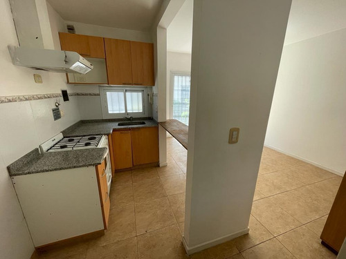 Imagen 11 de 16 de Departamento En Venta, Las Heras 981 (n°3), Belén De Escobar
