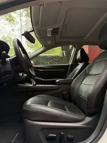 Nissan Altima 2.5 Advance Cvt