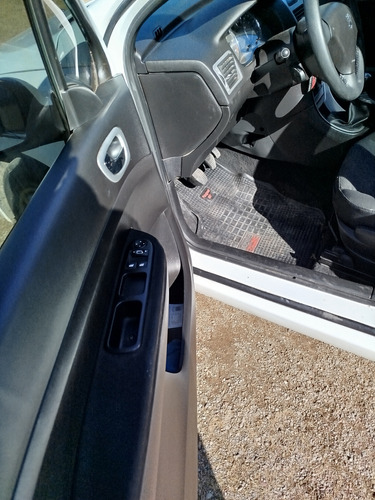 Peugeot 307 2.0 Hdi Xs 90cv Mp3
