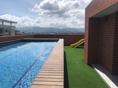 Imagen 9 de 11 de Bonito Apartamento De 2 Habs En Alquiler En Zona 14