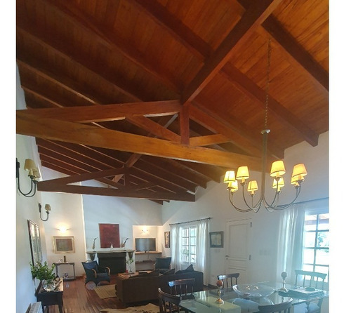Imagen 10 de 30 de Casa Venta Villa General Belgrano 3 Dormitorios 4 Baños Gran Parque 2 Hectáreas Piscina Caballeriza Quincho Gran Vista